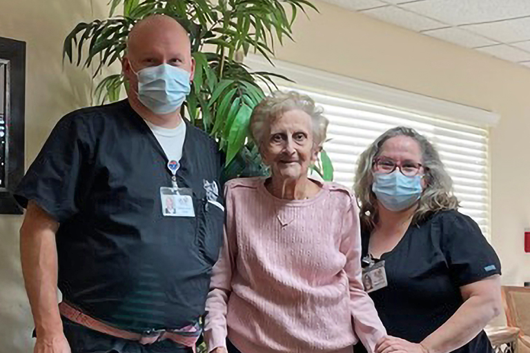 A success story – Ethel Helms walks again at Life Care Center of Cleveland