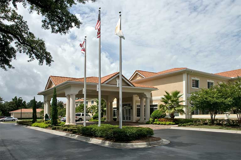 Life Care Center of Pensacola Video Tour and Photo Gallery