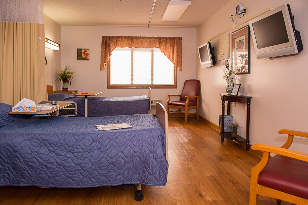 Valparaiso Semi Private Suite