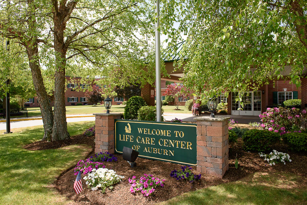 Auburn Main Sign