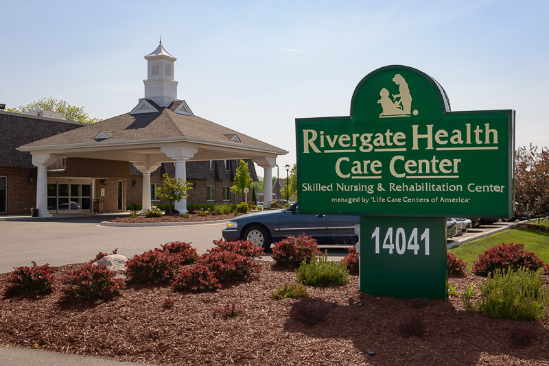 Rivergate Health Entrance Sign