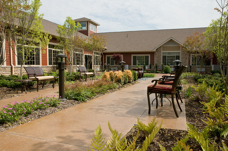 Video Tour & Photo Gallery | Life Care Center of Old Hickory Village